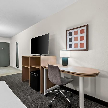 Spark By Hilton Bensalem Philadelphia Екстериор снимка